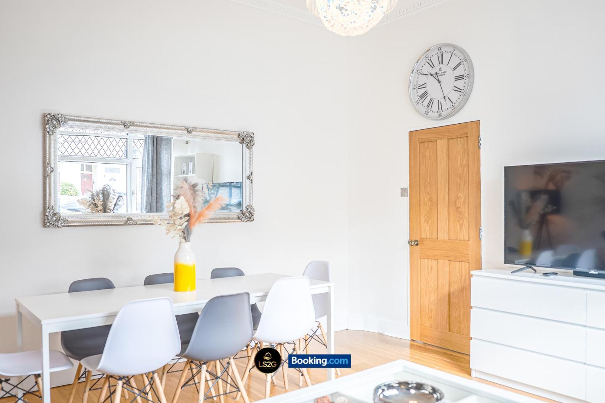 Stunning House By Ls2G Short Lets & Serviced Accommodation Greater London With Free Wifi 外观 照片
