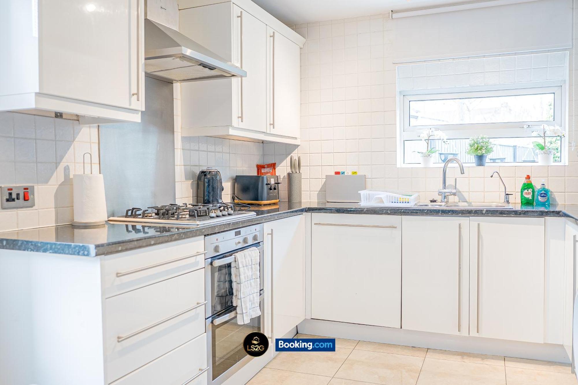 Stunning House By Ls2G Short Lets & Serviced Accommodation Greater London With Free Wifi 外观 照片
