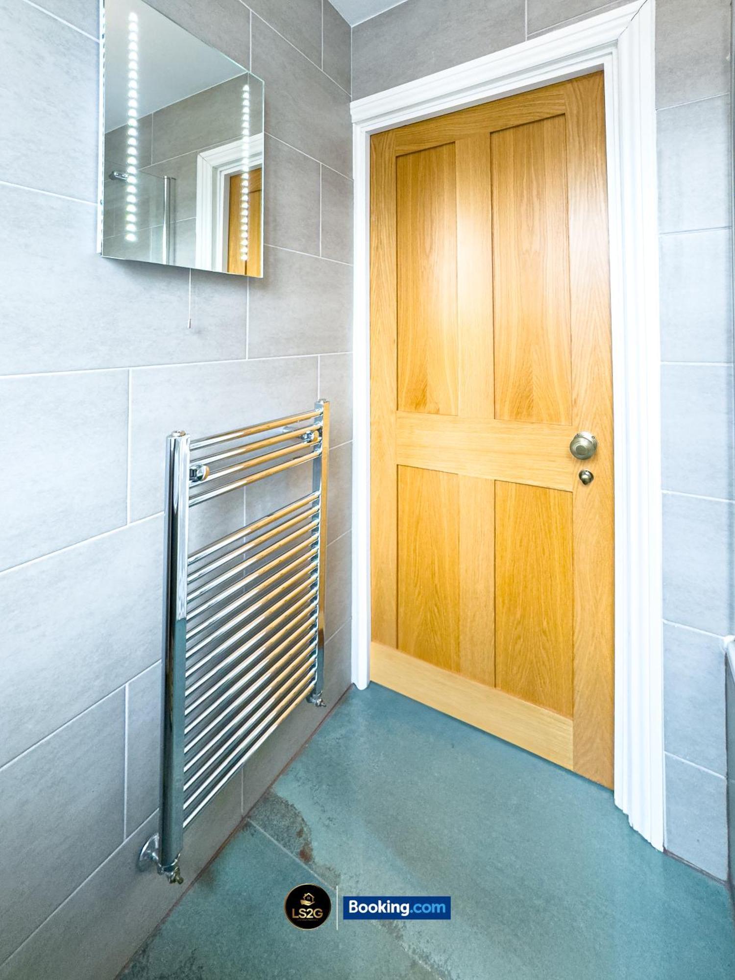 Stunning House By Ls2G Short Lets & Serviced Accommodation Greater London With Free Wifi 外观 照片