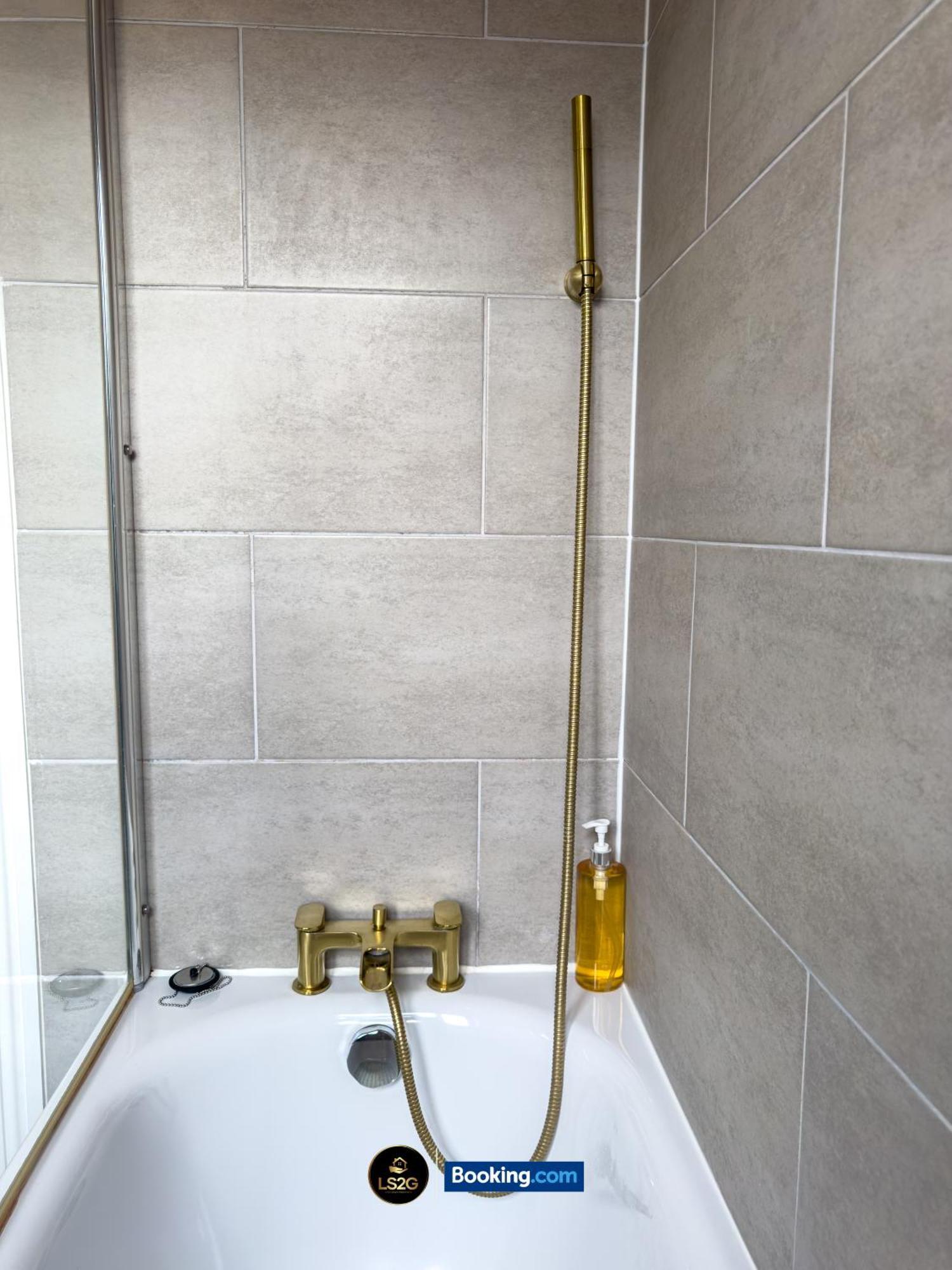 Stunning House By Ls2G Short Lets & Serviced Accommodation Greater London With Free Wifi 外观 照片